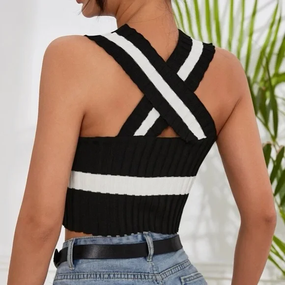 Knitted Halter Tank top. - Picture 12 of 15